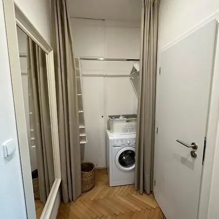 Apartman Stylish With A View Of The Castle *